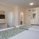 Marine Sands ابزور